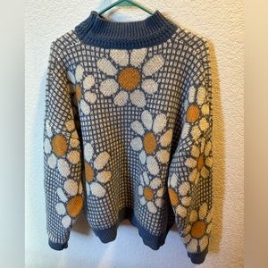 SHEIN Curve Flower Sweater